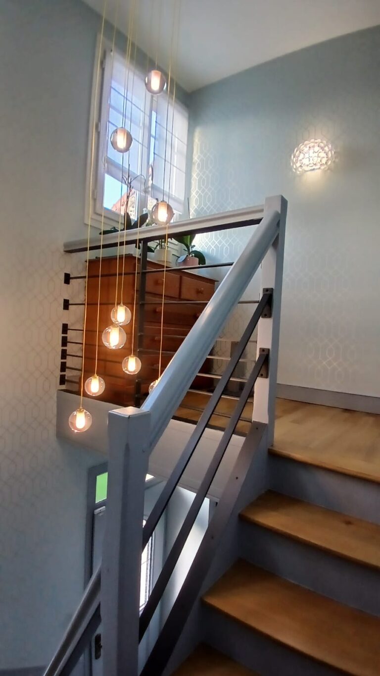 7ACF9438-A96B-4F64-BC52-072DD00A6987